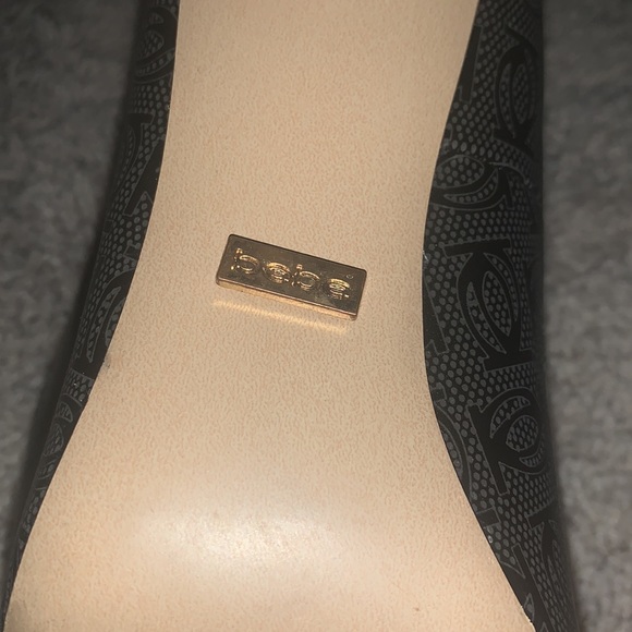 Bebe heels and 2bebe purses - Picture 3 of 8